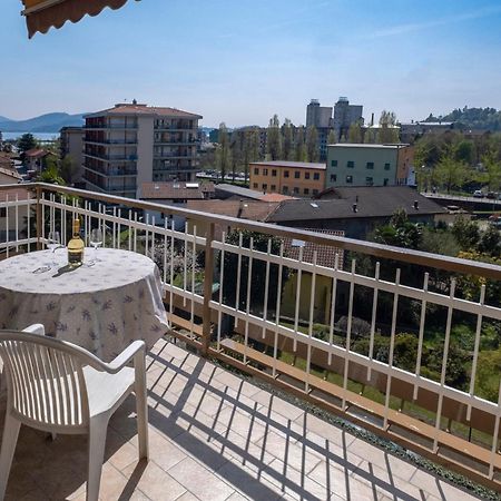 Casa Vacanze Heidi Vista Lago Verbania Zewnętrze zdjęcie
